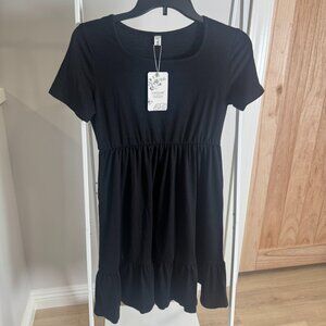 Black Simple Ruffled Dress